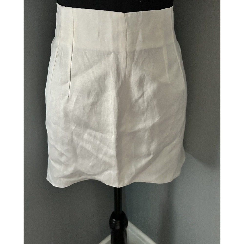 ZARA SATIN EFFECT MINI SKIRT SIZE LARGE NWOT WHITE SHORT ASYMMETRICAL HEM ZIP